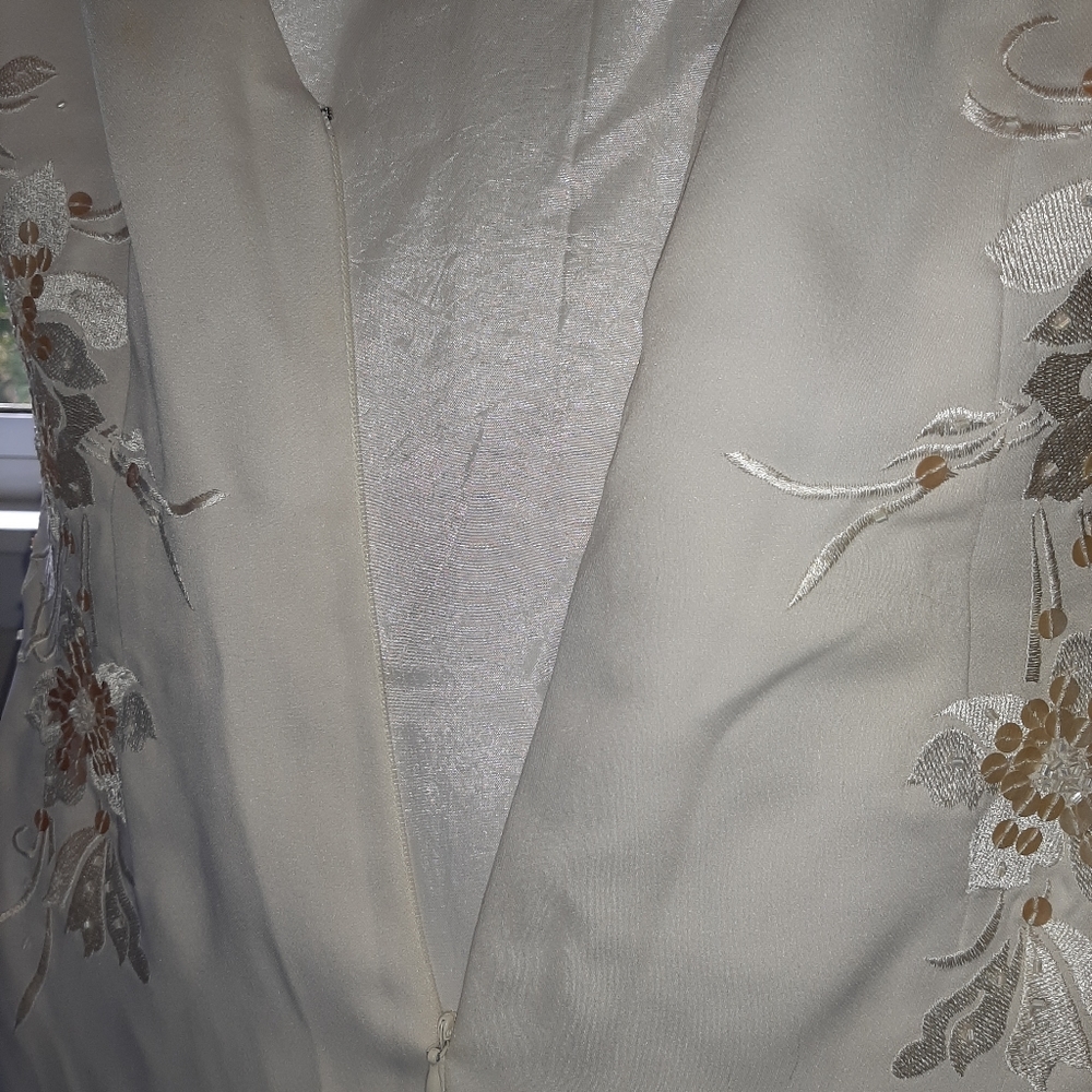 White house black market white formal dress - Picture 7 of 10